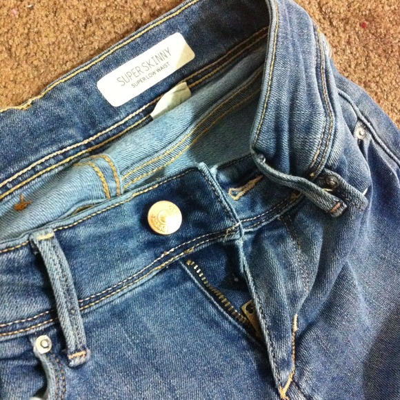 H&M SKINNY JEANS - Picture 2 of 2