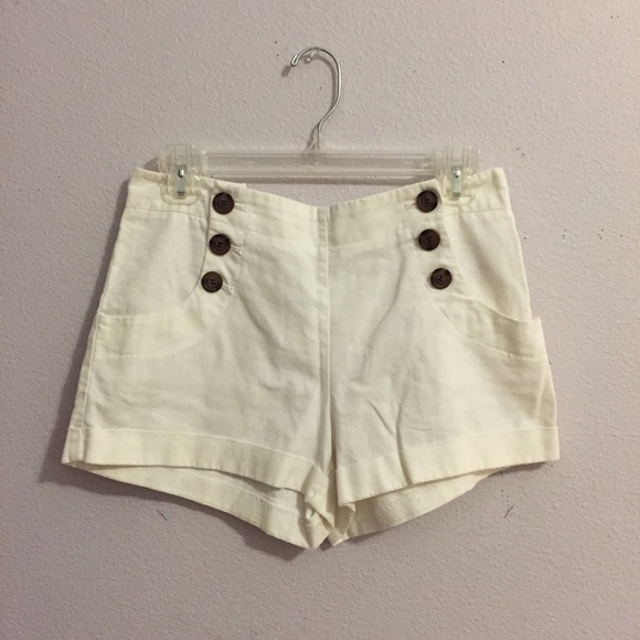 Forever 21 Pants - White high-waisted shorts w/ brown buttons!