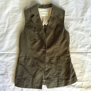Banana Republic Jackets & Coats - Banana Republic Sleeveless Blazer / Vest Sz 14 Banana Republic Jackets & Coats - Banana Republic Sleeveless Blazer / Vest Sz 14