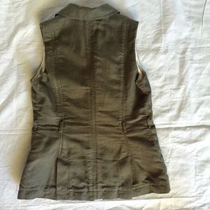Banana Republic Jackets & Coats - Banana Republic Sleeveless Blazer / Vest Sz 14 Banana Republic Jackets & Coats - Banana Republic Sleeveless Blazer / Vest Sz 14