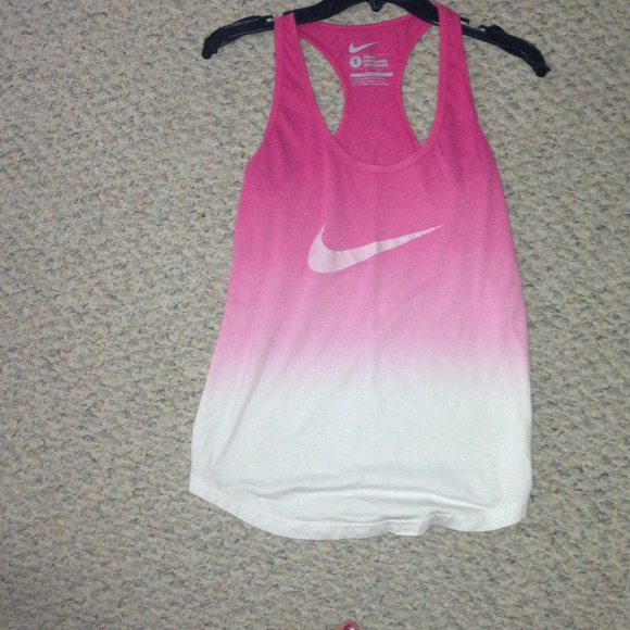 Nike workout tank.