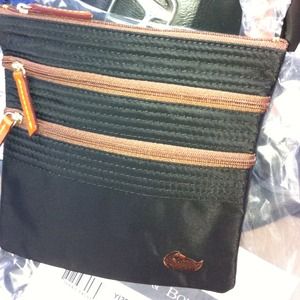 Dooney and Bourke cross body bag