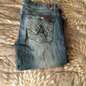 🚫🚫TRADED! 7 for All Mankind Jeans 31