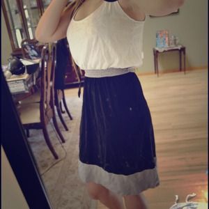 NEVER WORN Black/white/gray dress