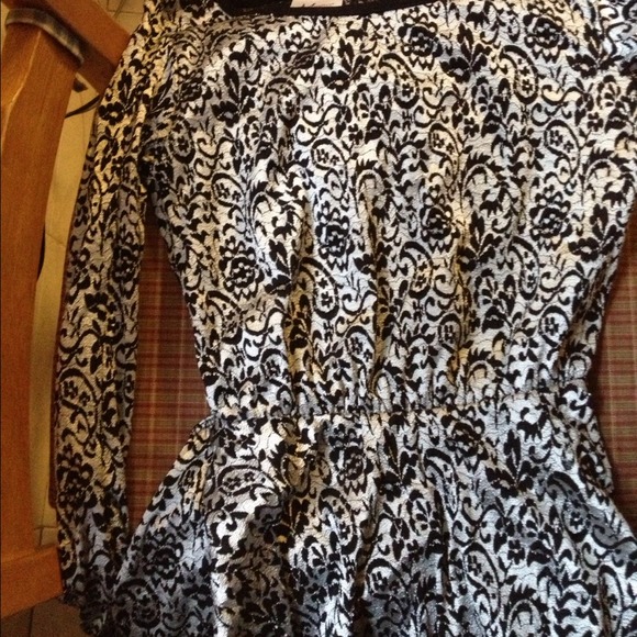 Long sleeve dress shirt