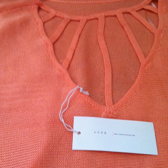 🚨SOLD IN A BUNDLE🚨 - Picture 4 of 4