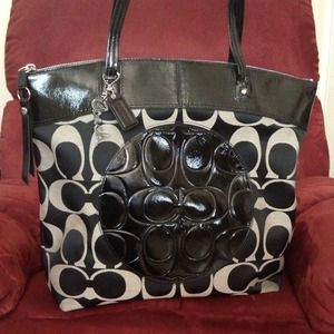 REDUCED👍NWOT COACH Authentic Tote &Wallet!