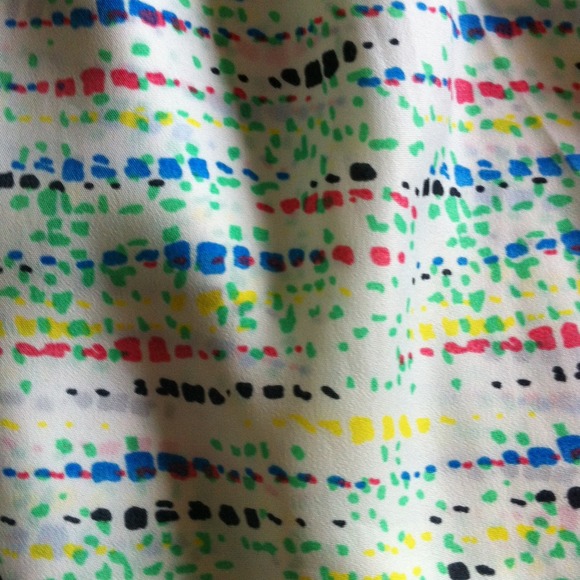 never worn top - Picture 3 of 3