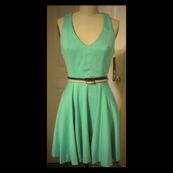 XOXO Dresses & Skirts - XOXO mint green fit and flare dress.