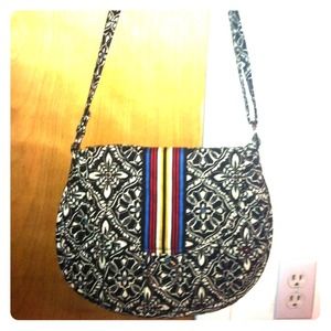 🌟Must sell🌟Adorable cross body Vera Bradley!!