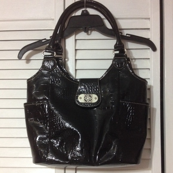 ❗Reduced❗Shine Black Handbag