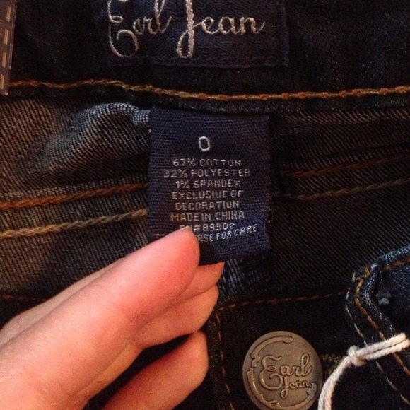 ✨REDUCED✨ Dark bootcut jeans from Macy's. NWT - Picture 4 of 4