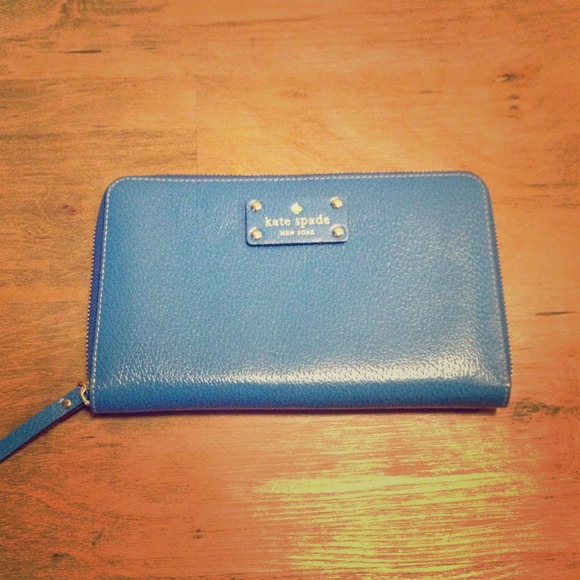 🔴REDUCED 🔴Kate Spade Wallet!!!