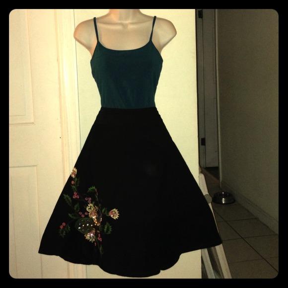 🎀🎀 Peacock a line skirt fit and flare