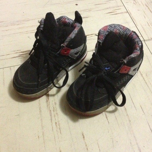 Toddler jordans - Picture 1 of 4
