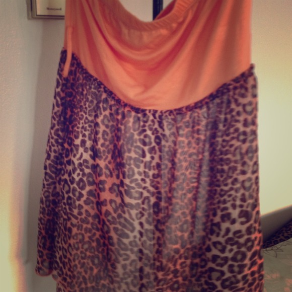 Peach cheetah tube top
