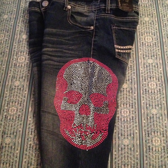 ✨REDUCED✨ Rue 21 low rise skinny jeans. NWT - Picture 4 of 4