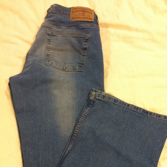 Express jeans light wash low rise size 12