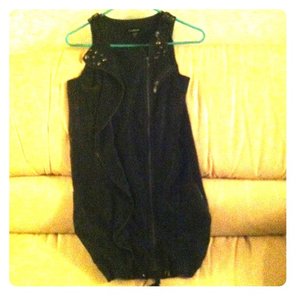 Bebe black zip up lace dress!