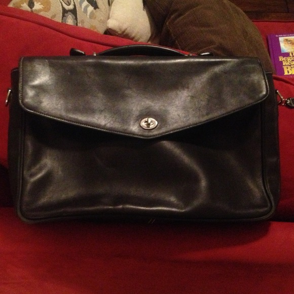 Authentic Nice used leather coach briefcase