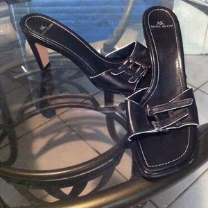 Anne Klein heels