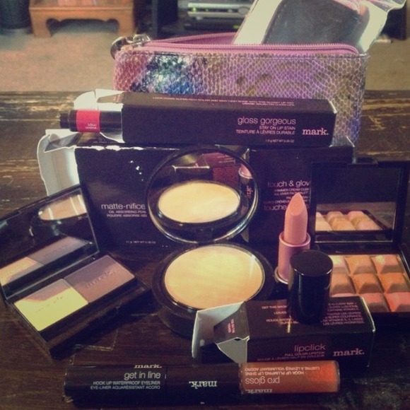 SOLD ON EBAY!!!mark. Makeup Bundle $98 VALUE!!!