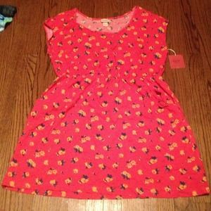 Pink floral dress with pockets