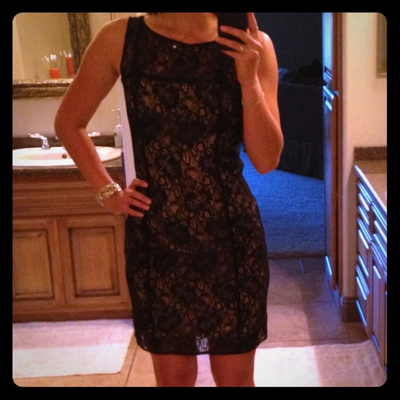 A timeless, classic dress!