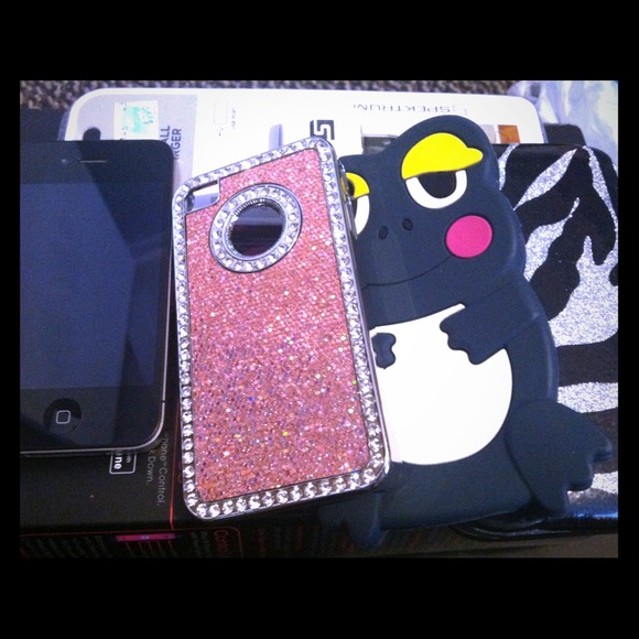 iPhone 4S 16G | 3 cute iPhone cases | charger