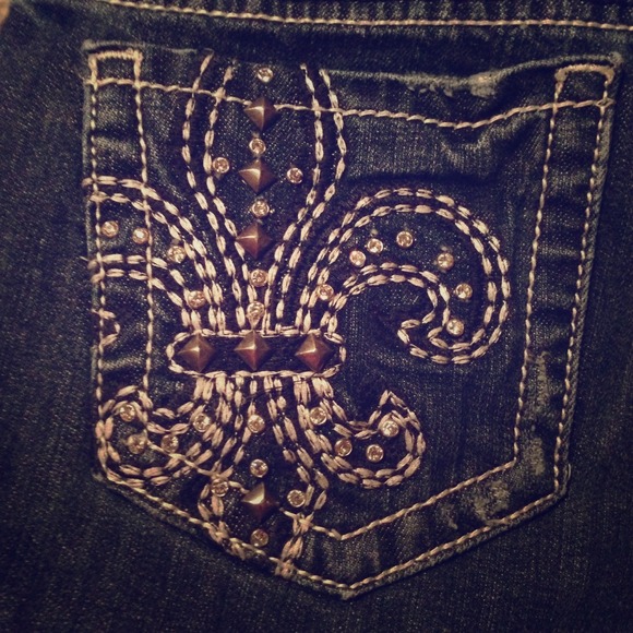 Beautiful miss me shorts size 26