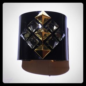 Juicy Couture Pyramid Cuff Juicy Couture Pyramid Cuff