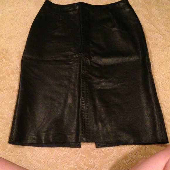Gorgeous leather skirt