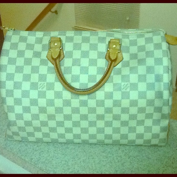Authentic Louis Vuitton large speedy