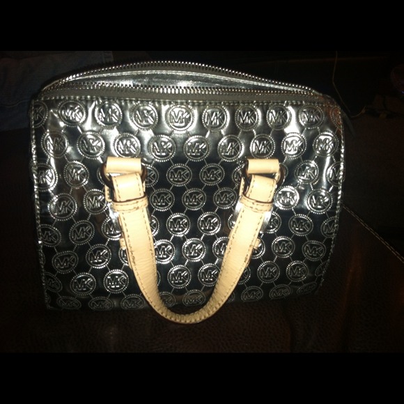 Michael Kors Mini bag - Picture 1 of 3