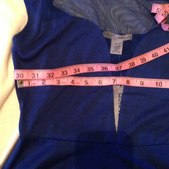 X SOLD IN BUNDLE *NWT* sexy blue dress - Picture 3 of 4