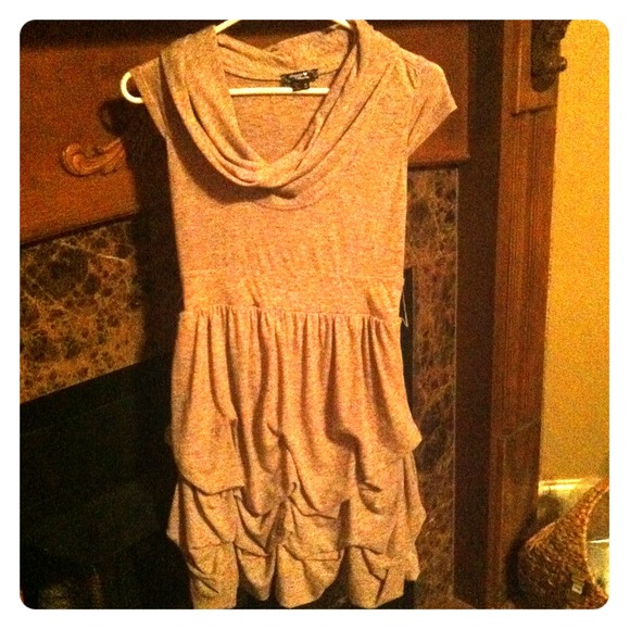 Crème colored dress