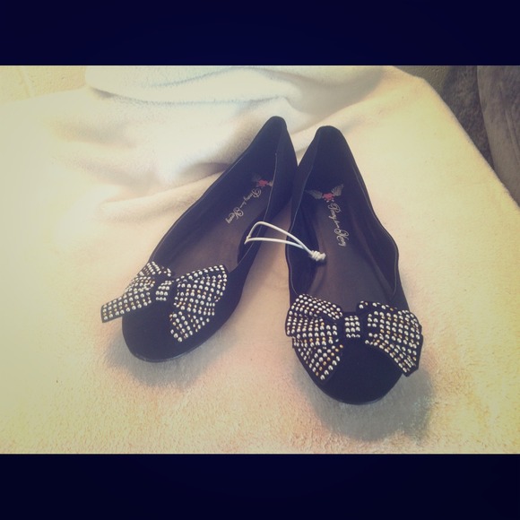 Penny Loves Kenny Shoes - >>>NO Longer Available<<< Please Read.