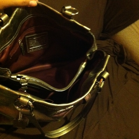 Coach - Picture 2 of 3