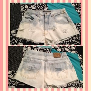 ❌❌SOLD❌❌High waisted shorts