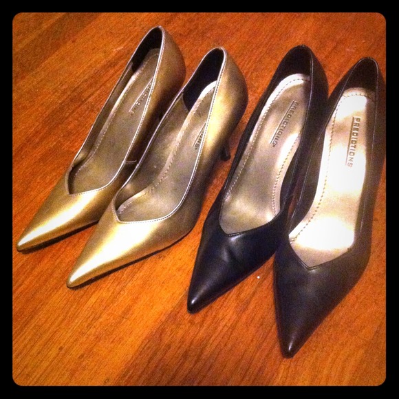 -----SOLD----Professional work heels bundle