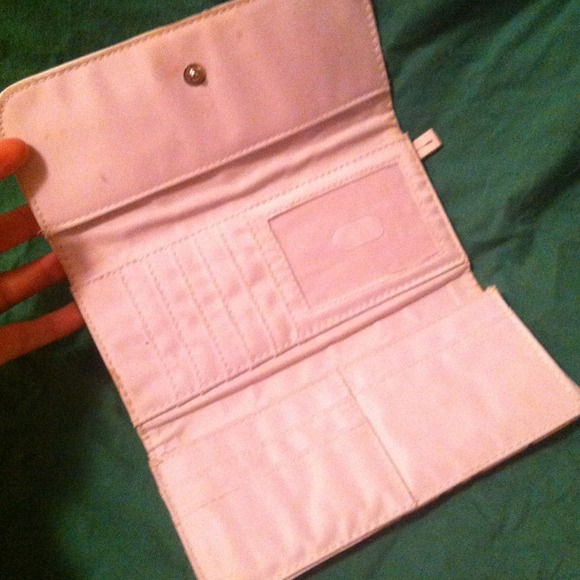 Heart wallet - Picture 3 of 4
