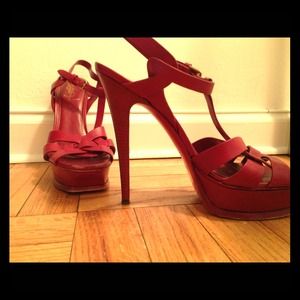 Yves Saint Laurent YSL red tribute 40