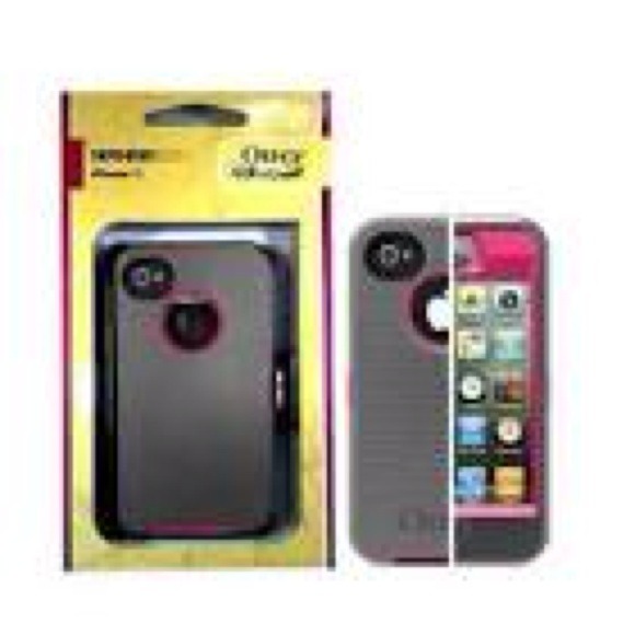 🚫Sold!!🚫Otter iPhone 4S case