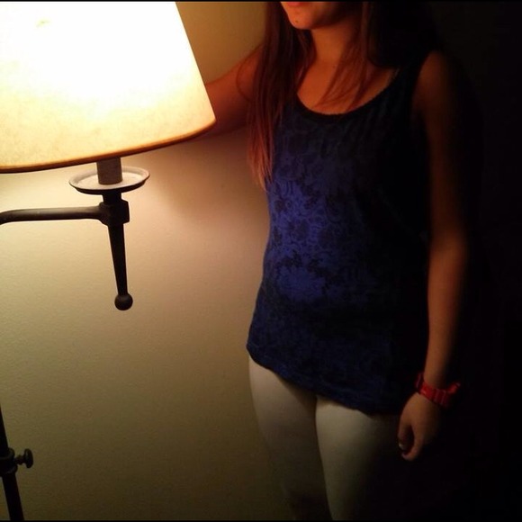 Black and Blue Floral Pattern Tank from Forever 21 - Picture 3 of 3