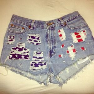 🚨SOLD🚨Distressed American Flag High Waste Shorts