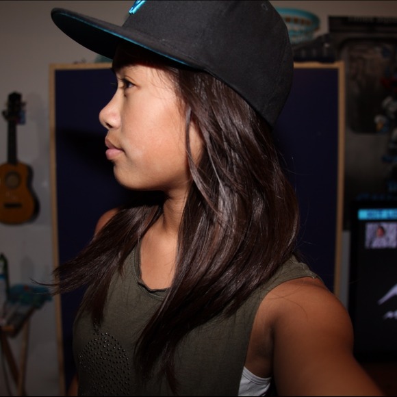Volcom Snapback - Picture 3 of 3