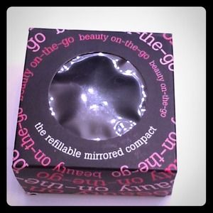 Brand new BareMinerals Refillable Mirrored Compact