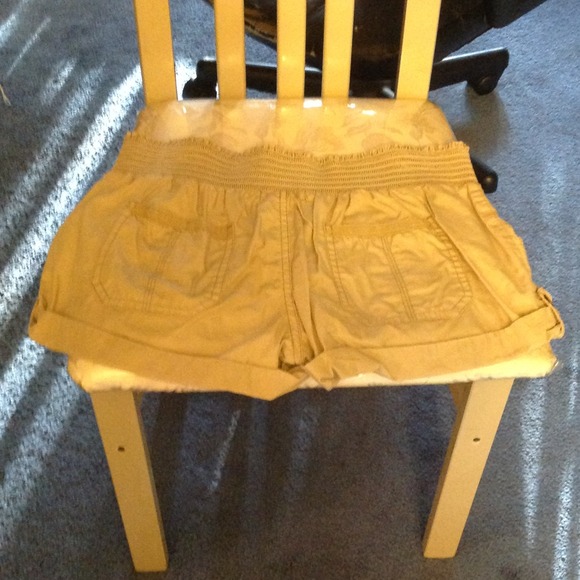 Shorts - Picture 2 of 2