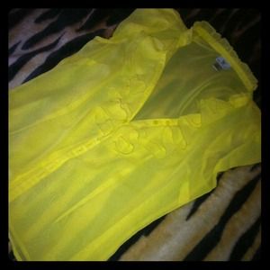 Yellow professional top!!
