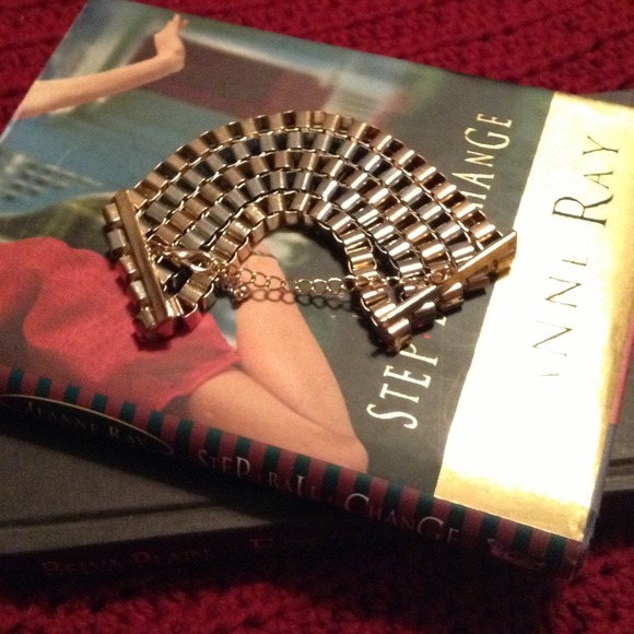 Silver and gold bracelet 💖